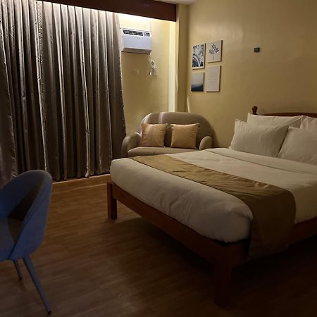 Rufana Suites Moalboal Exterior photo
